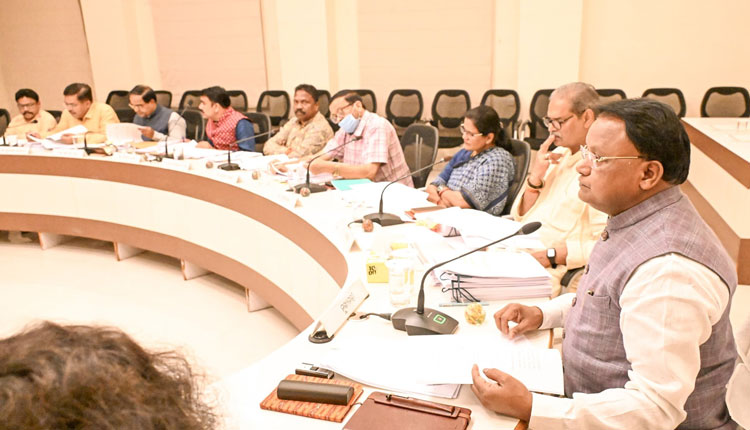 cabinet-meeting-thumb.4